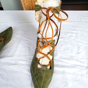 Wood Elf Shoes size 39 (womens 8)
